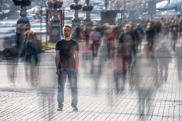 avoidant in his space